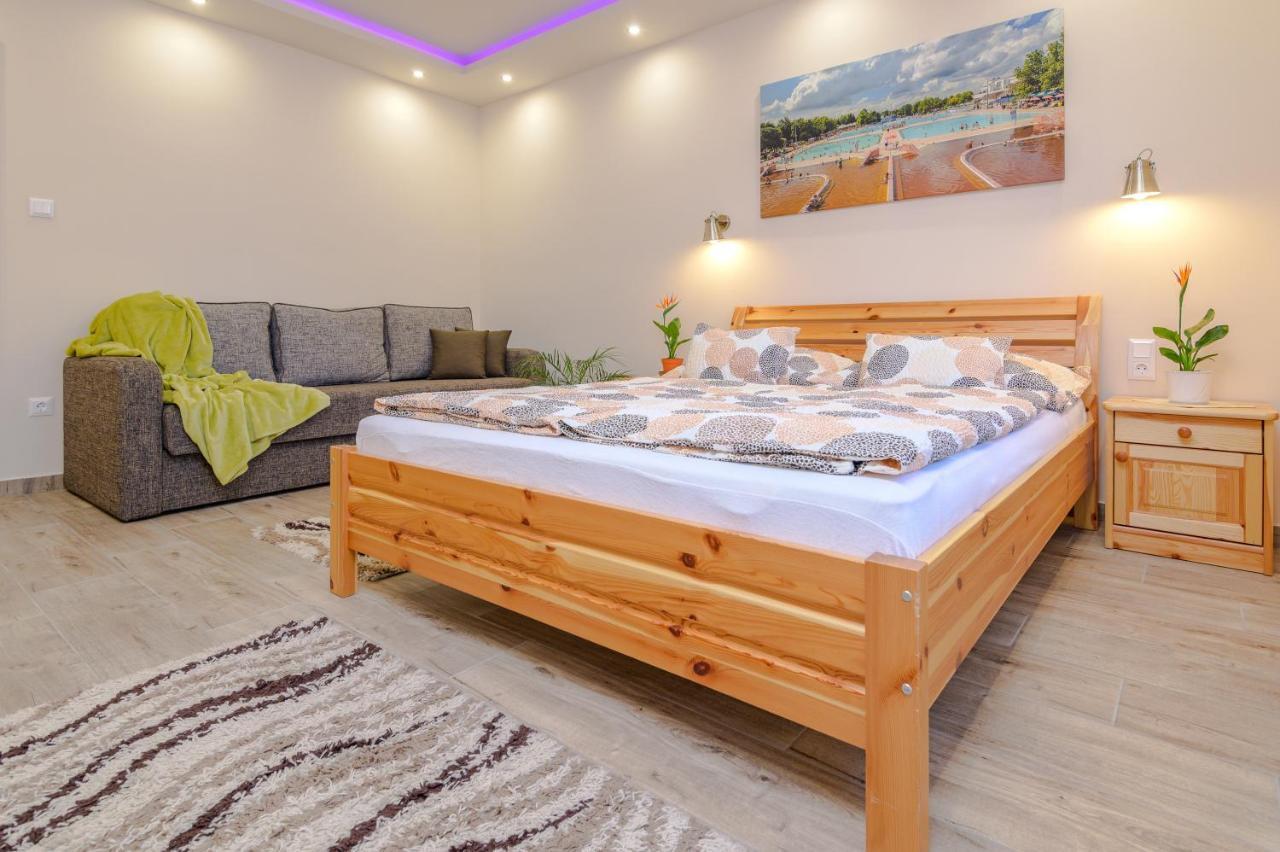 Illes Apartmanok I. Hajduszoboszlo Luaran gambar