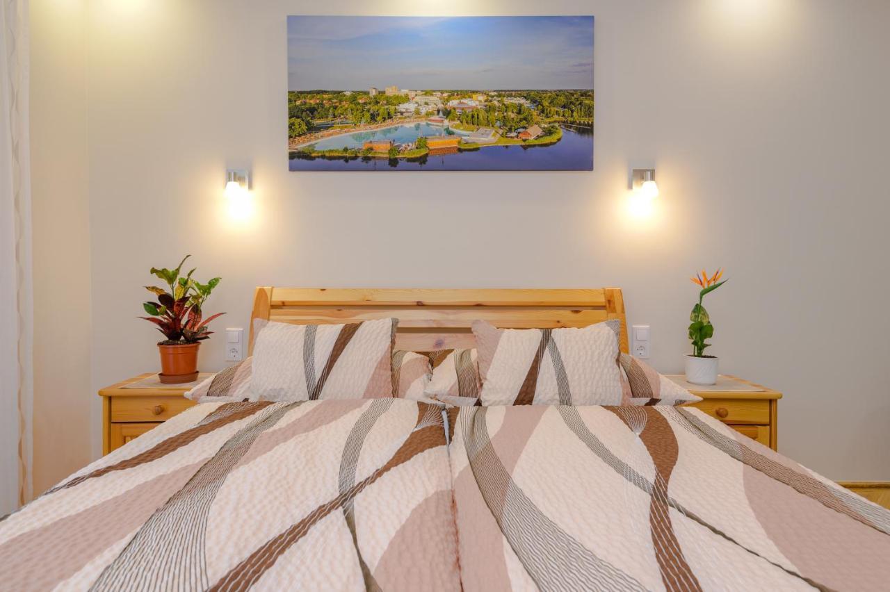 Illes Apartmanok I. Hajduszoboszlo Luaran gambar